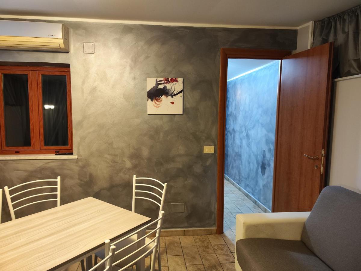 Sicily Travel Apartment'S 4 Giardini-Naxos Extérieur photo